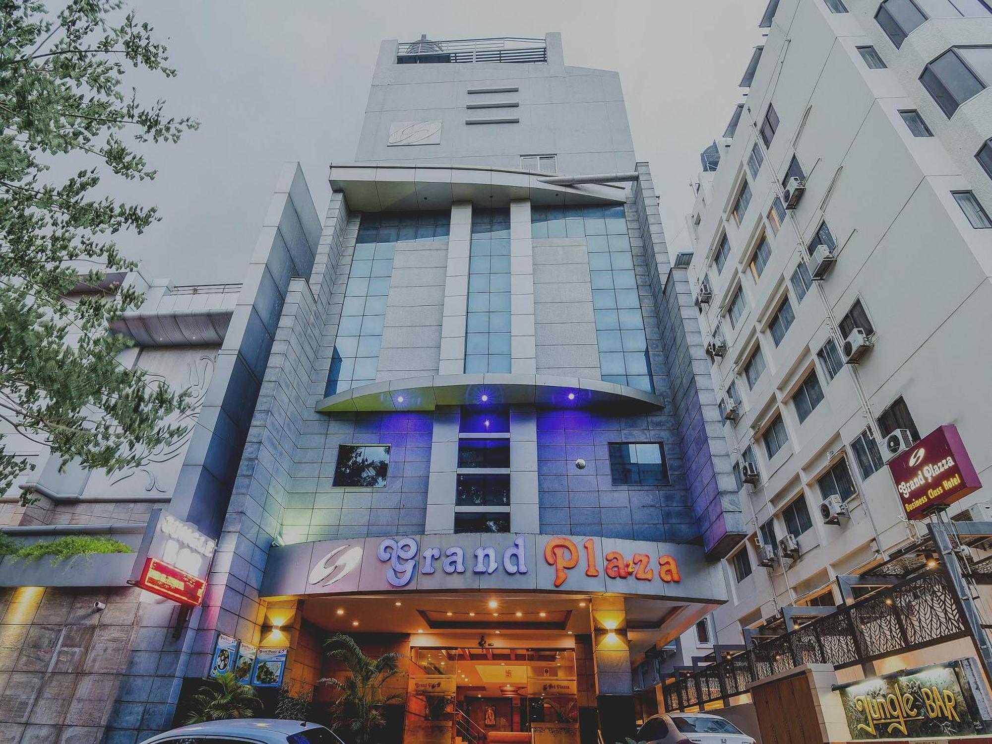 Hotel Super Capital O Grand Plaza à Coimbatore Extérieur photo