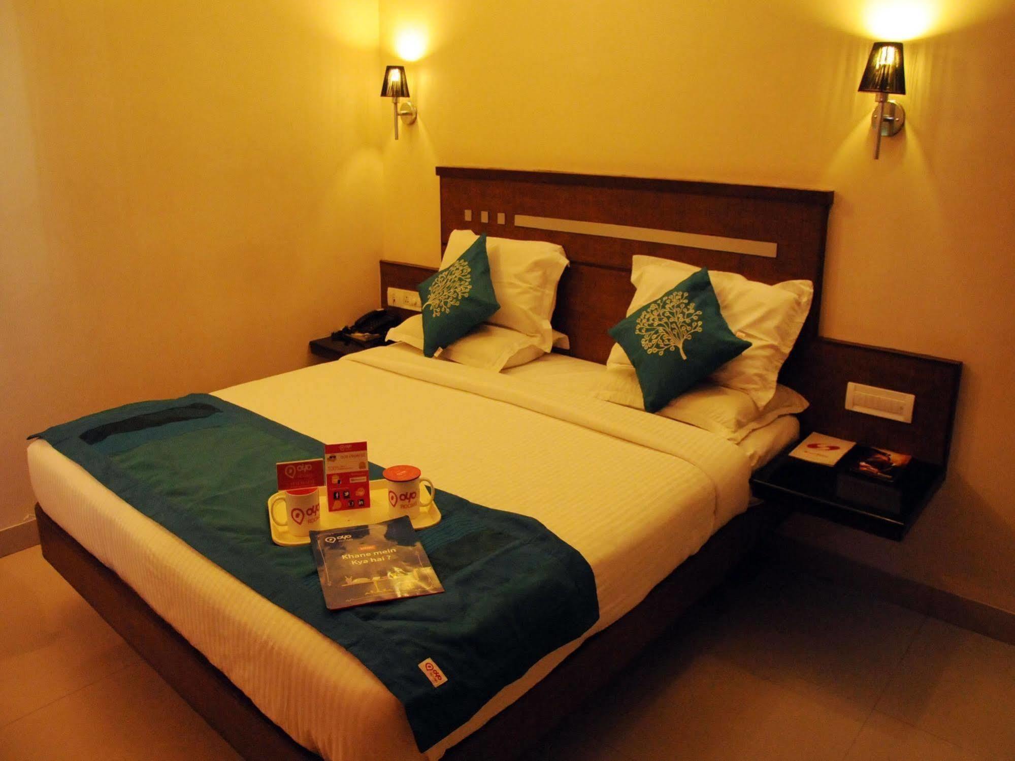 Hotel Super Capital O Grand Plaza à Coimbatore Extérieur photo