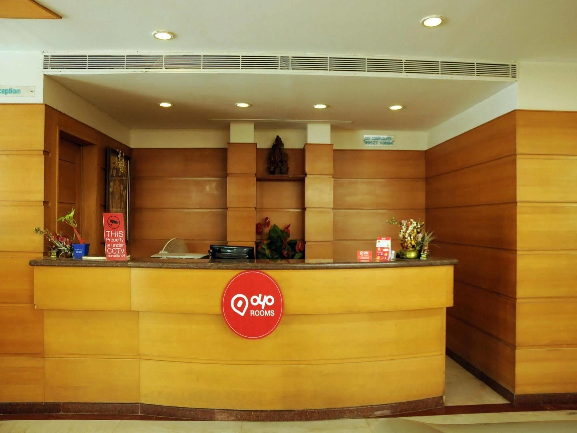 Hotel Super Capital O Grand Plaza à Coimbatore Extérieur photo